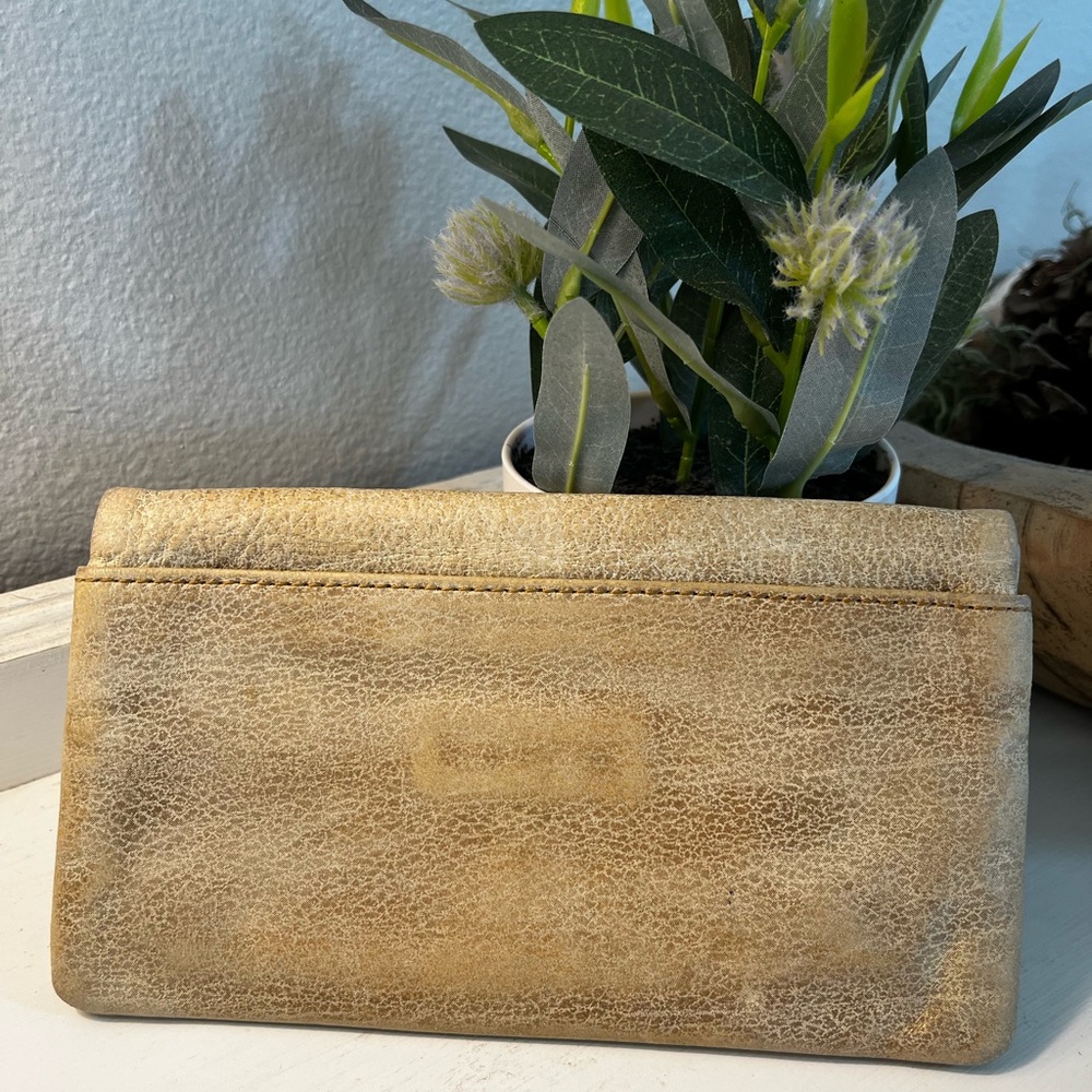 HOBO Beige Leather Wallet with Zipper